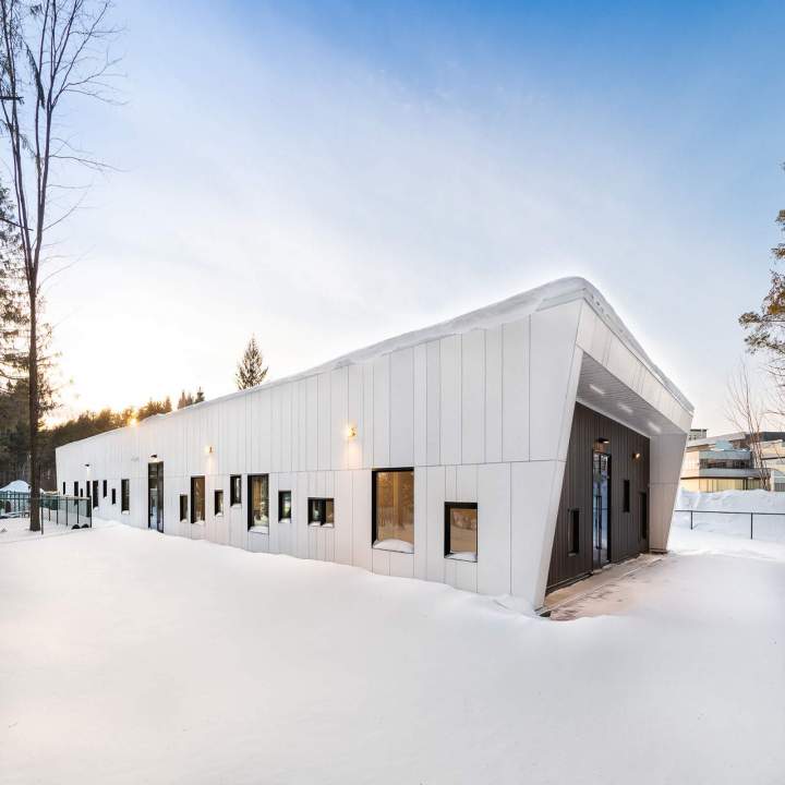 Bâtiment design les petits fouineurs Montréal