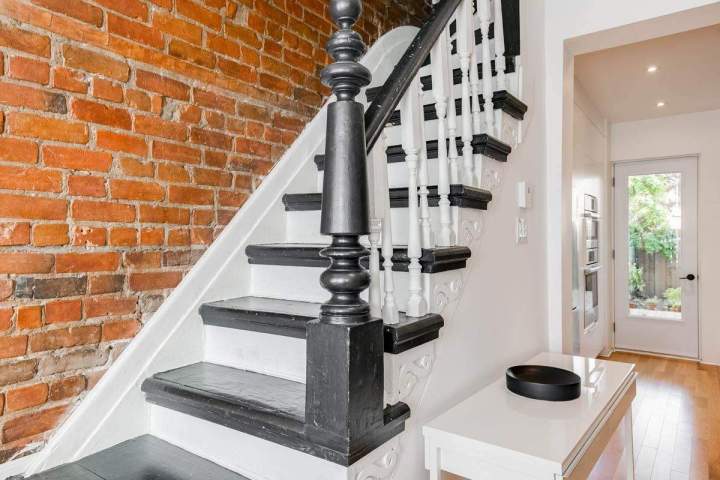 Escalier résidence chomont Montréal